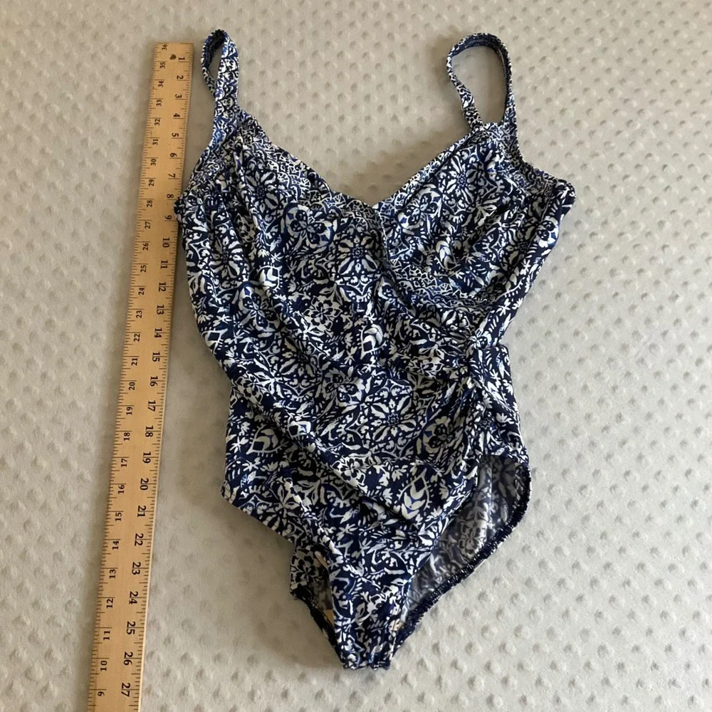 Miraclesuit One Piece Swimsuit Women 10 Blue White Ruched Tummy Control